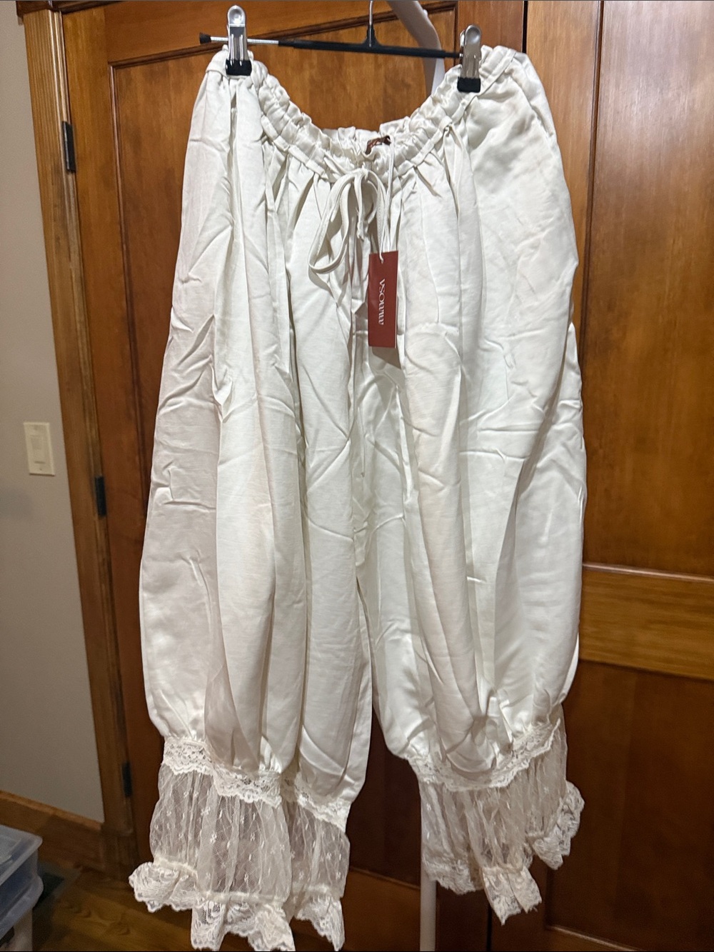 NWT S/M Bloomers Women's Cream Lace-Trim Peasant lace soft pockets BOHO high end
